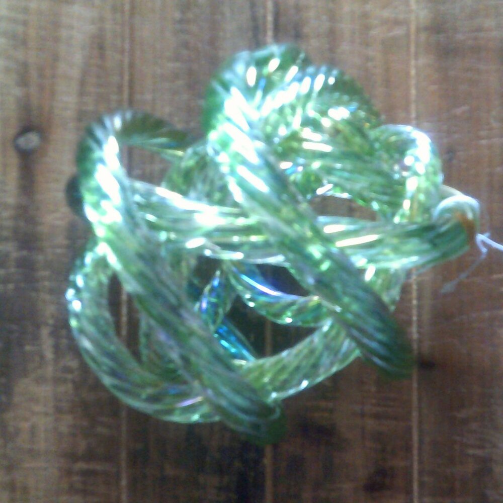 HAND MADE GLASS KNOT Murano Style Abstract Twisted Rope Infinity Sculpture - Picture 5 of 6